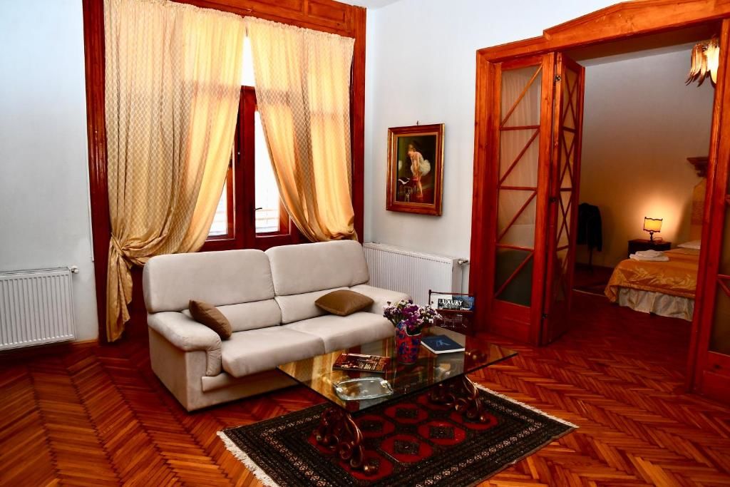 Отели типа «постель и завтрак» GB Apartments - 'Bohus Palace Panoramic' Арад-31