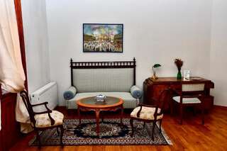 Отели типа «постель и завтрак» GB Apartments - 'Bohus Palace Panoramic' Арад-4
